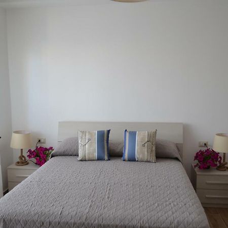 فورميا B&B Lineablu المظهر الخارجي الصورة