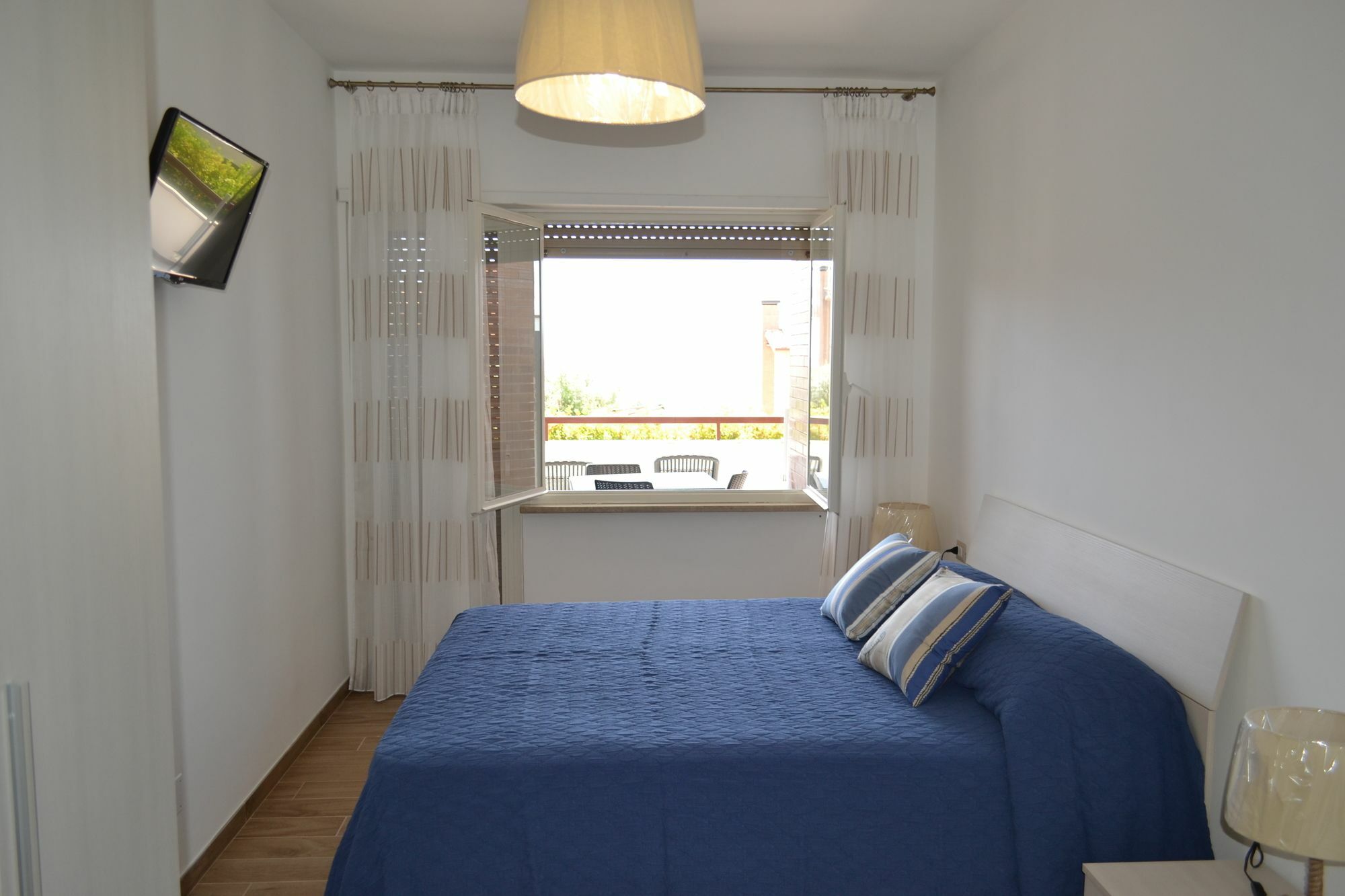 فورميا B&B Lineablu المظهر الخارجي الصورة