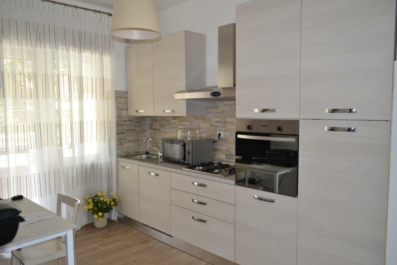 فورميا B&B Lineablu المظهر الخارجي الصورة